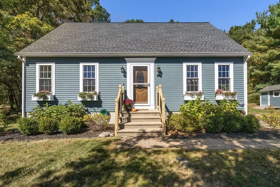 6 Hickory Dr, Rutland, MA 01543