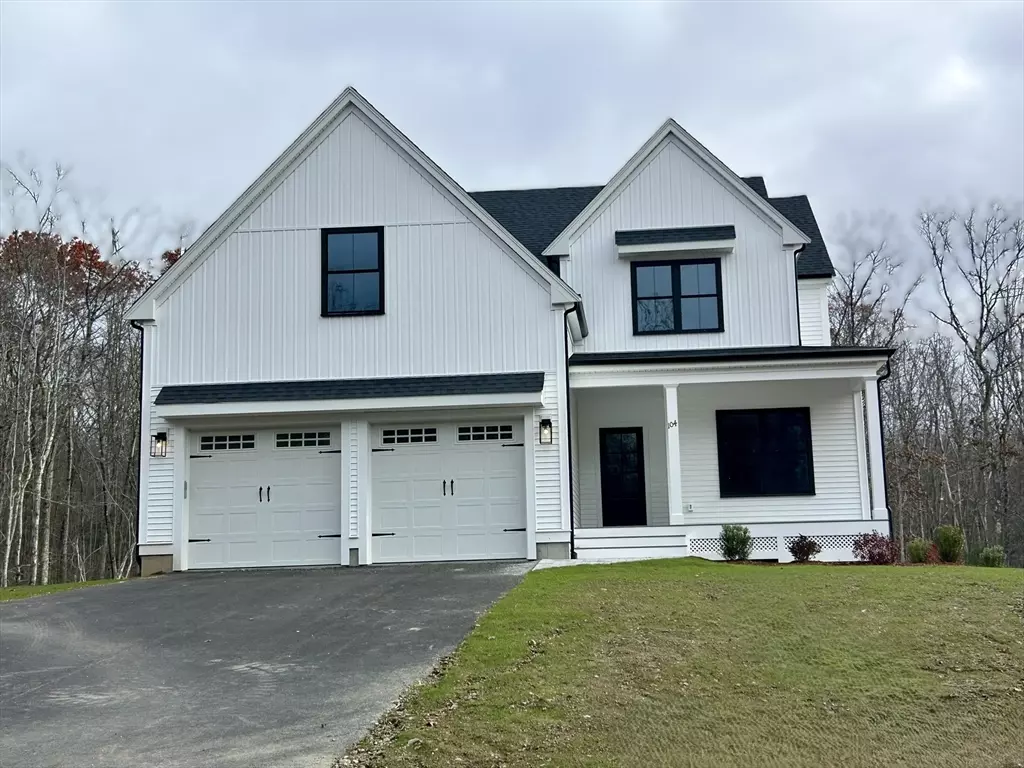 Uxbridge, MA 01569,104 Eber Taft