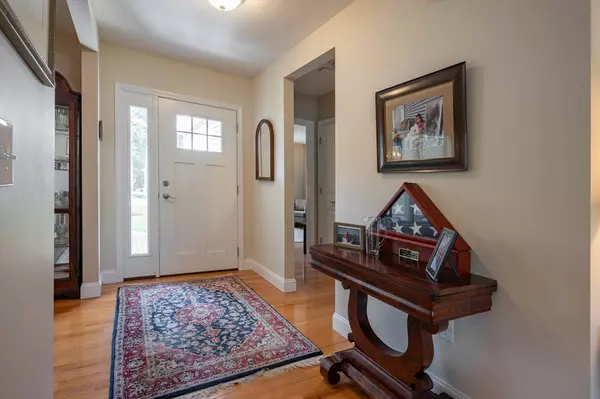 Nashua, NH 03063,8 Pilgrim Circle