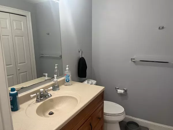 Dedham, MA 02026,810 Washington St #1