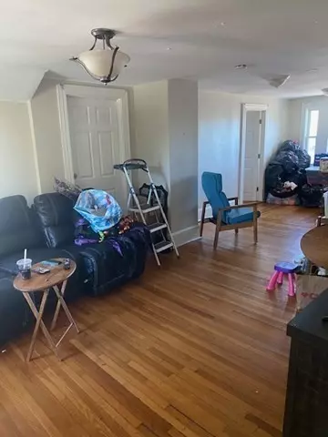 Danvers, MA 01923,4 Putnam #2