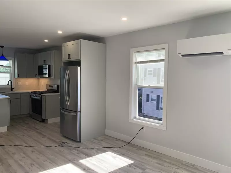 172 Nashua St. #2, Fall River, MA 02721