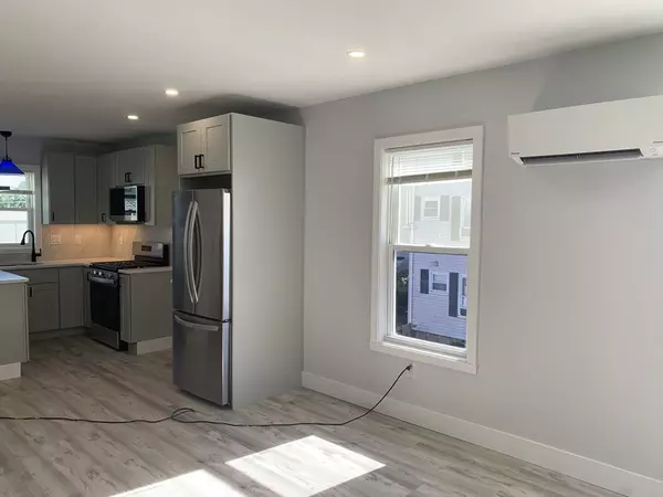 172 Nashua St. #2, Fall River, MA 02721