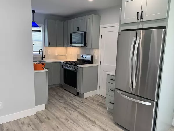 172 Nashua St. #2, Fall River, MA 02721