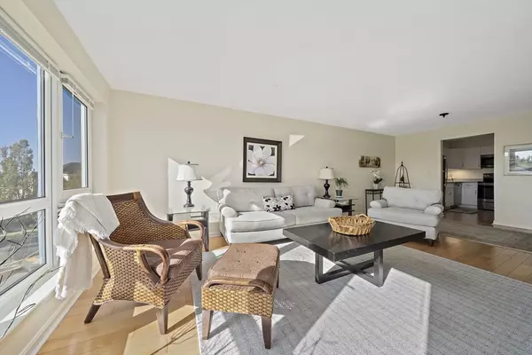 Quincy, MA 02171,2001 Marina Drive #214W