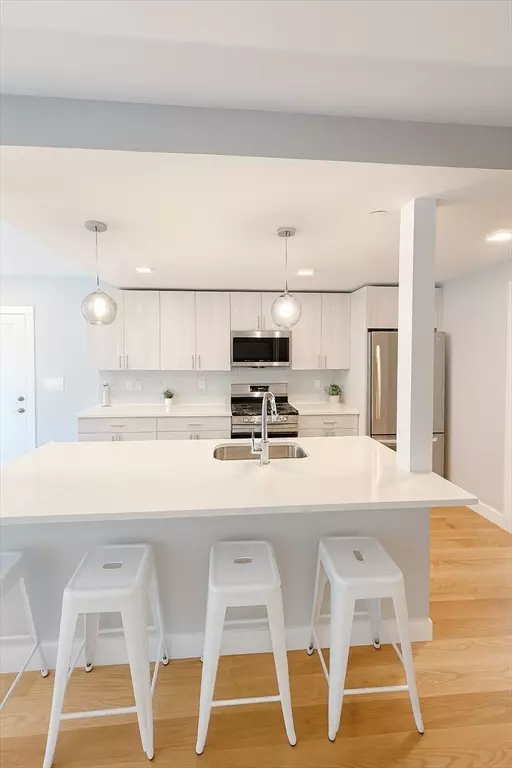 Boston, MA 02128,98 Prescott St #1b