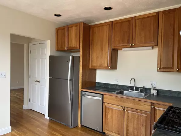 Salem, MA 01970,301 Lafayette Street #2