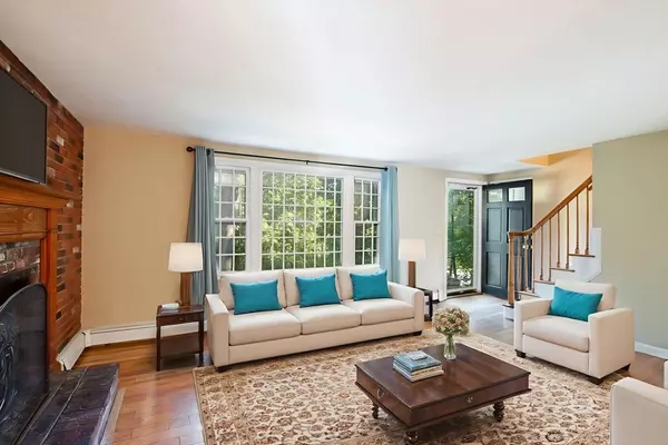 Sandwich, MA 02563,8 Windswept Dr