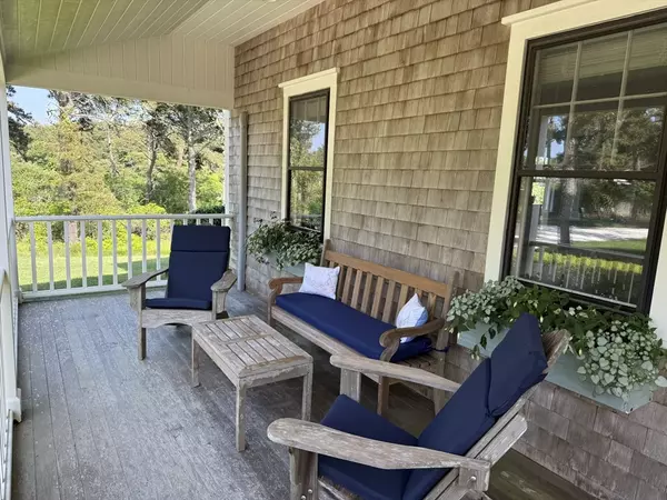 Nantucket, MA 02554,1A Pochick Avenue