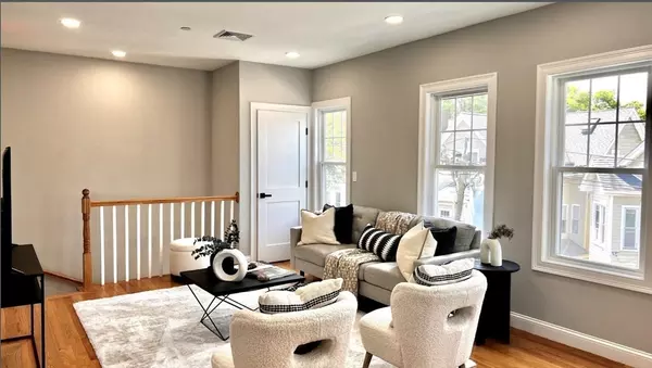 Somerville, MA 02143,20 Alston #20