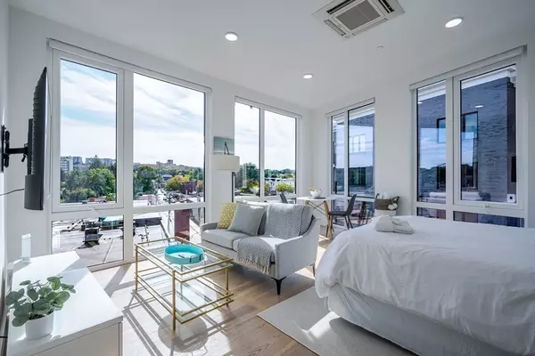 Boston, MA 02135,38 Hichborn #401