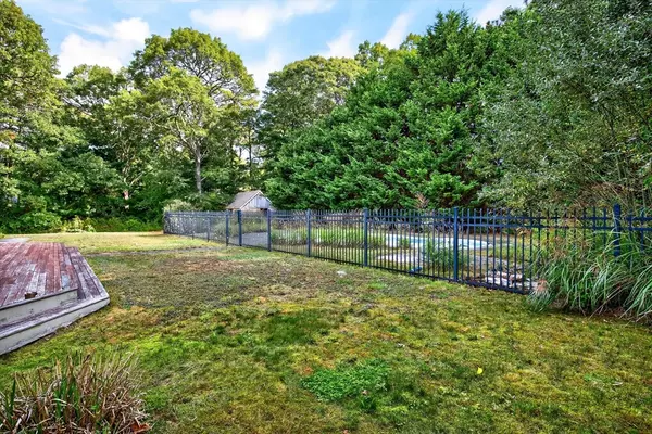 Brewster, MA 02631,30 Fox Crossing Rd