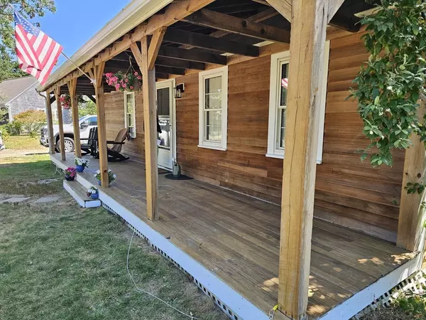 Falmouth, MA 02536,46 Alderberry Ln