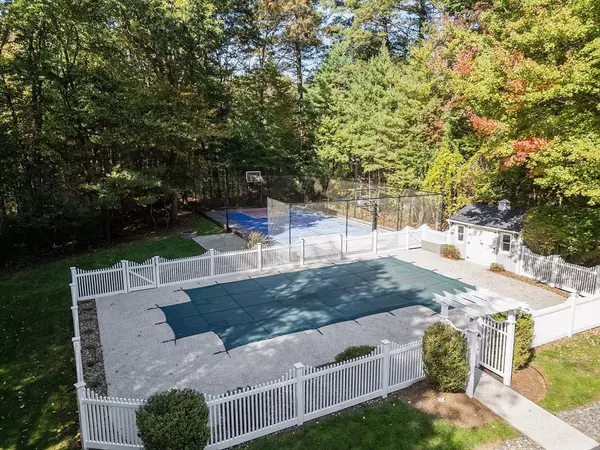 Tewksbury, MA 01876,120 Judique Rd
