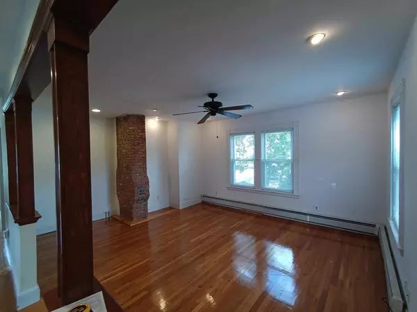 7 Kenneth St #2, Boston, MA 02132