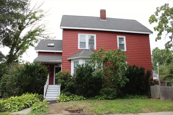 7 Kenneth St #2, Boston, MA 02132