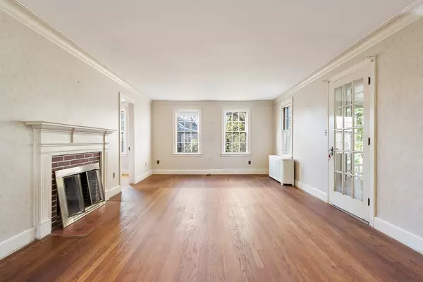 Greenfield, MA 01301,44 Wildwood Ave