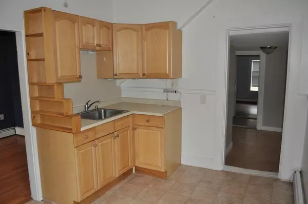 Ashland, MA 01721,70 Higley Road #2