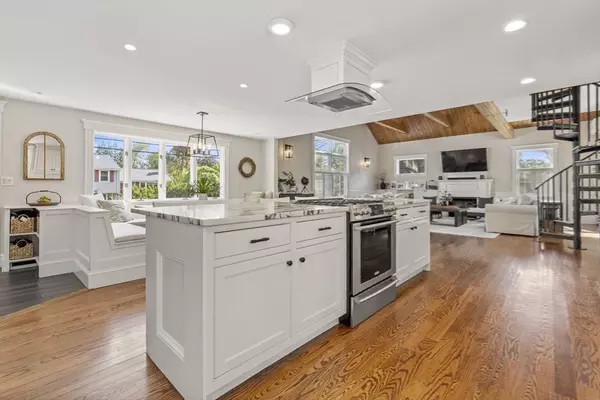 Burlington, MA 01803,11 Crowley Rd