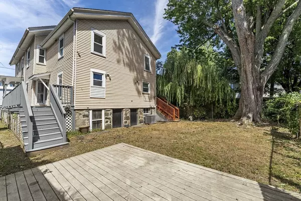Malden, MA 02148,15 Barrett St #15