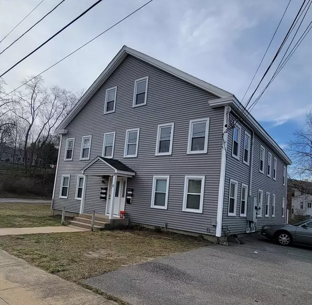 5 Austin St #2L, Blackstone, MA 01504