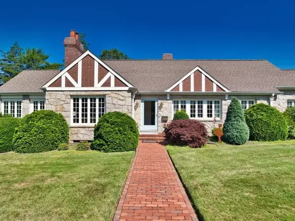 6 Summer St #NA, Dartmouth, MA 02748