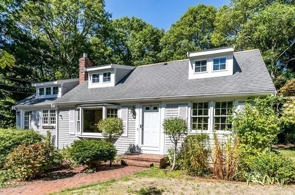 Dennis, MA 02660,40 Viking Dr