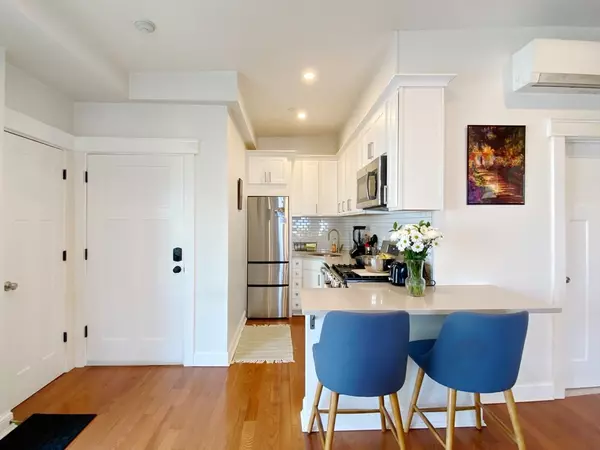 Boston, MA 02128,108-110 Webster Street #2R