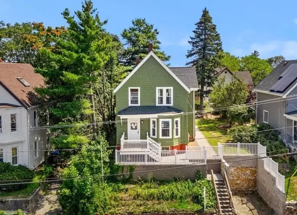 37 Birch St #B, Lynn, MA 01902