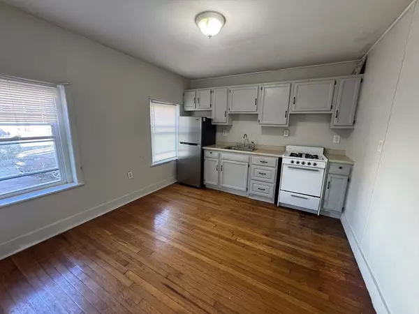 6 Jefferson #3, Winthrop, MA 02152