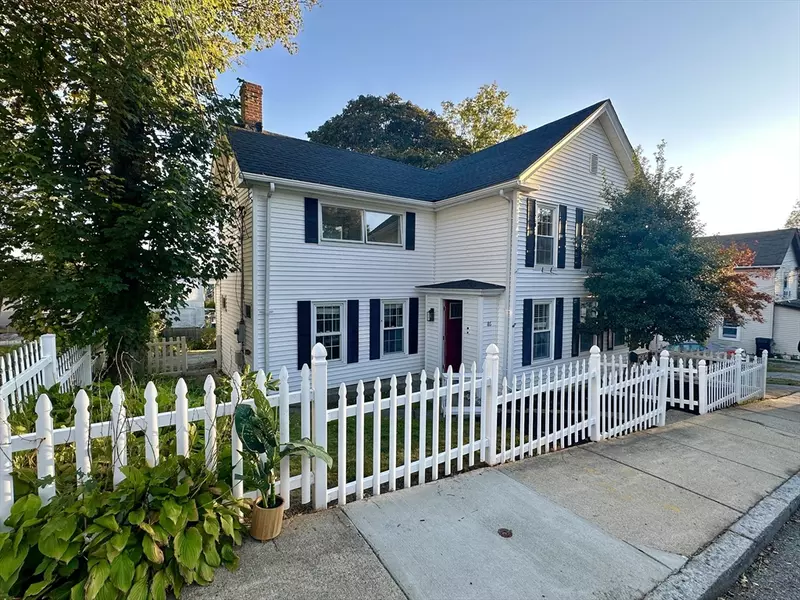 86 Rice St, Marlborough, MA 01752