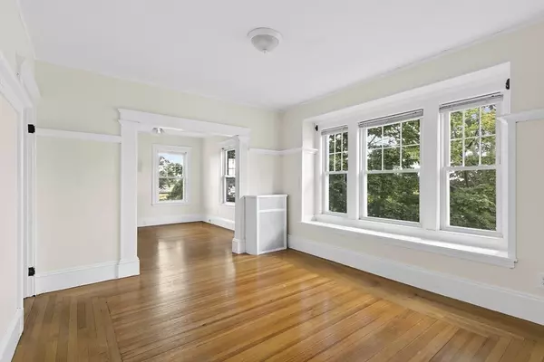 Medford, MA 02155,723 Fellsway #2