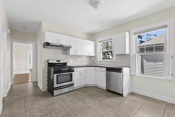 Medford, MA 02155,723 Fellsway #2