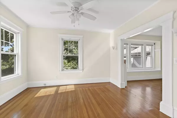 Medford, MA 02155,723 Fellsway #2