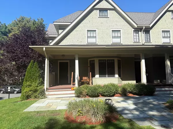 237 Walnut St #237, Brookline, MA 02445
