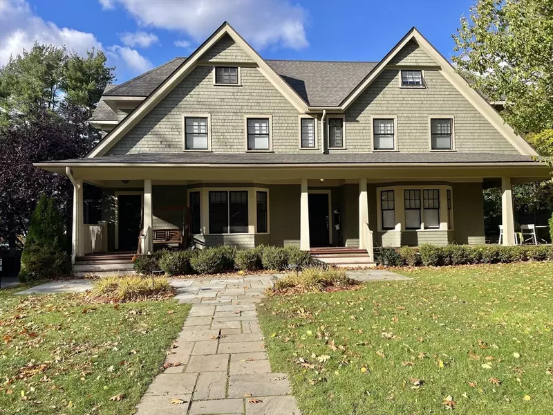 237 Walnut St #237, Brookline, MA 02445