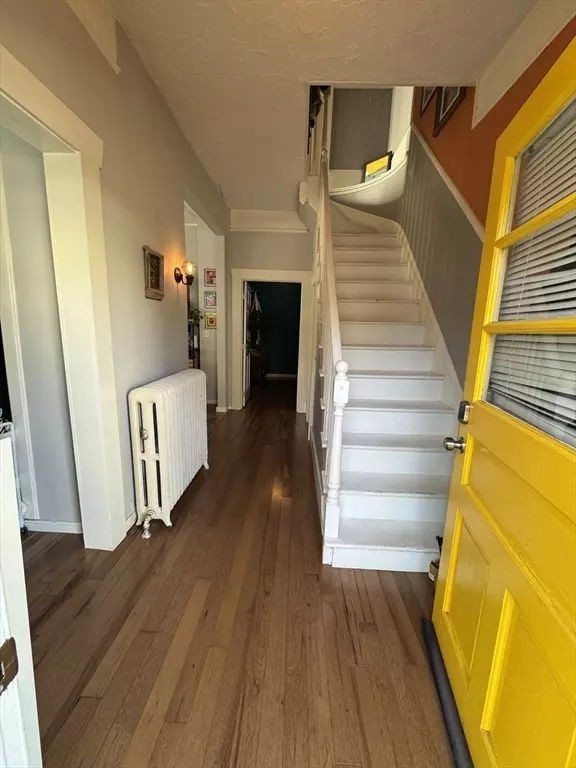 Weymouth, MA 02188,28 Richmond St #1
