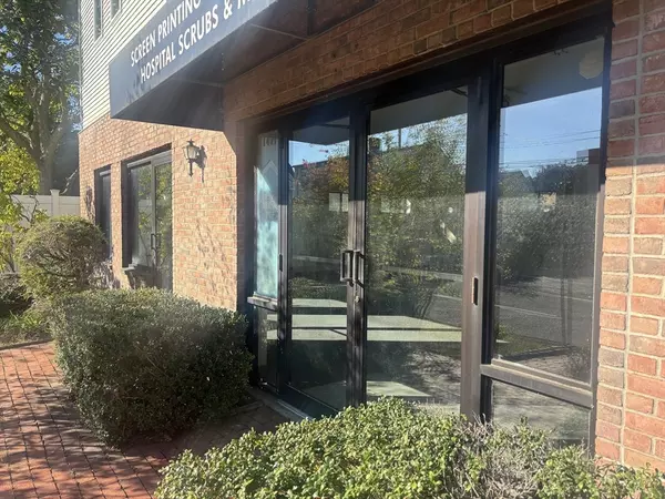 Weymouth, MA 02190,1471 Main St