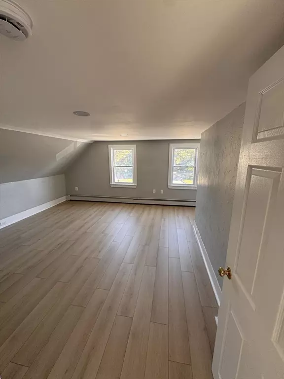 Avon, MA 02322,89 E Main St #2