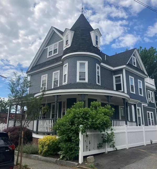 15 Felton #2, Quincy, MA 02171