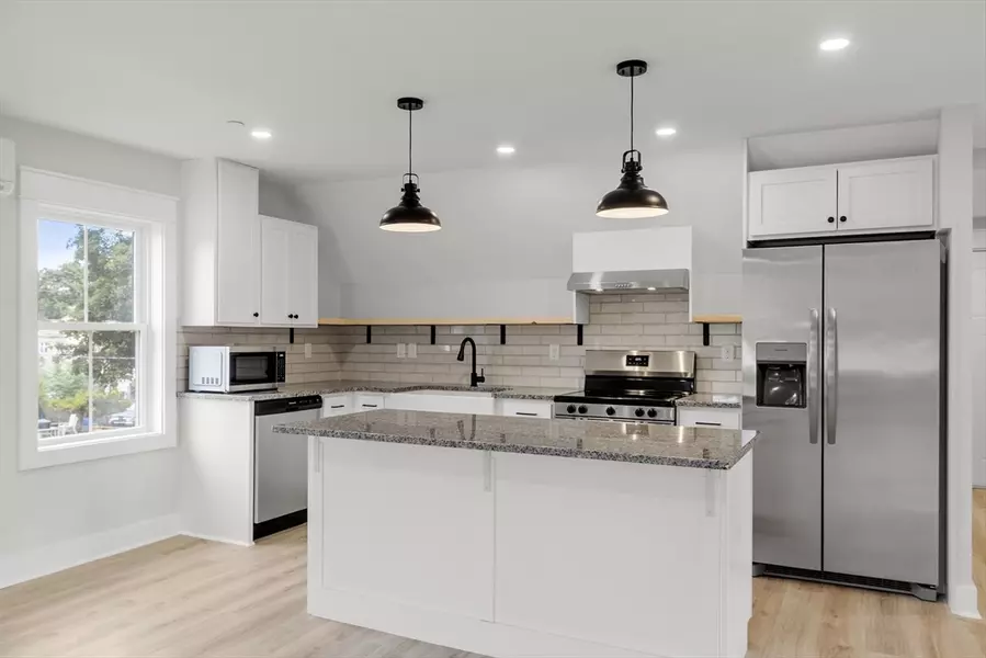 843 Main Street #201, Clinton, MA 01510