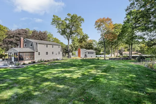 Dracut, MA 01826,105 Pine Valley Dr