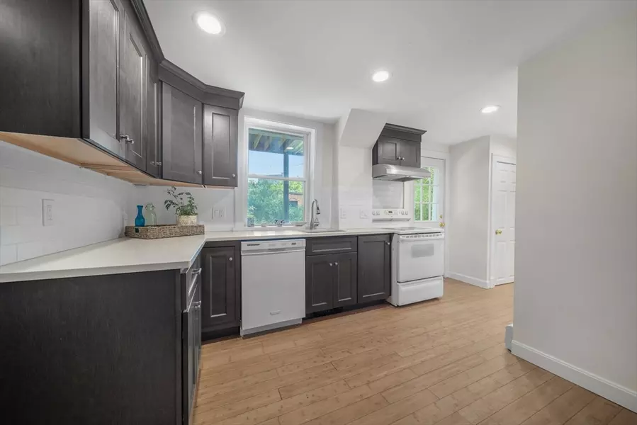 74 University #2, Brookline, MA 02445