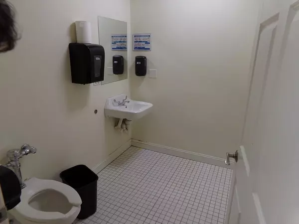 Boston, MA 02122,415 Neponset Ave #2f