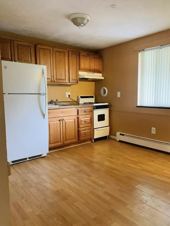Andover, MA 01810,30A Colonial Drive #6