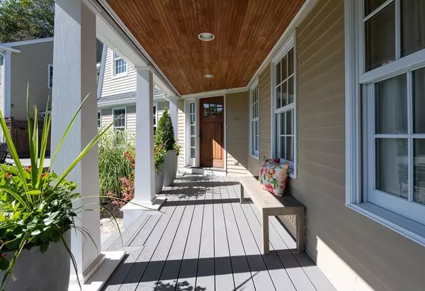 Beverly, MA 01915,920 Hale St