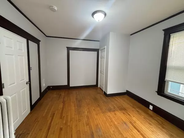 Somerville, MA 02145,39 Michigan Ave #1