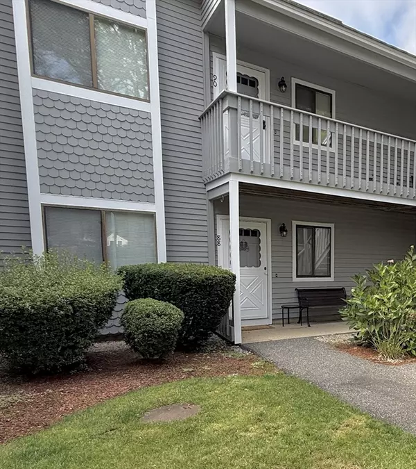 Brewster, MA 02631,88 Eaton Ln #88