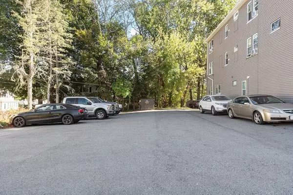 Worcester, MA 01604,340 Hamilton Street