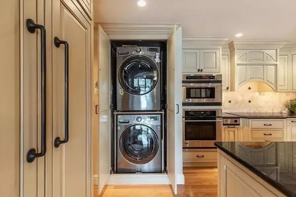 Medford, MA 02155,235 Winthrop Street #3302
